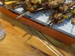 -亿牌牌东北烧烤(怀特店)