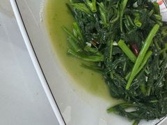 -卢老鸭饭店(楚雄到昆明方向店)