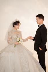 -MAO亲爱的猫婚纱摄影工作室