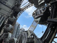 -影汇之星8字形摩天轮