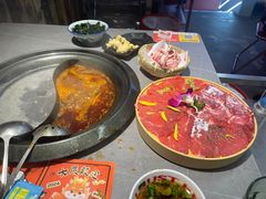 -生活如沸·顺德水牛奶火锅(大学路店)