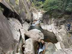 -鄣山大峡谷