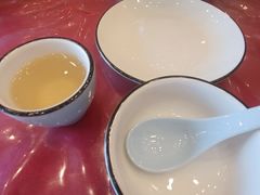 -侬佳蒸菜馆(听潮店)
