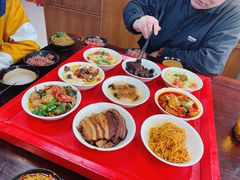 -蓝田九大碗民俗食府(蓝田店)