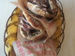 -洪峰浩老北京烧饼夹肉(角门路店)