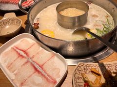 -江小渔鲜鱼火锅(冠亚星城店)