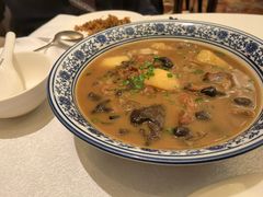 小鸡炖蘑菇-夏宫中餐厅(香格里拉大酒店)
