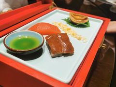 -江上荟·创意中国菜(绿地缤纷城店)