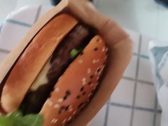 安格斯MAX厚牛堡-麦当劳(交道口店)