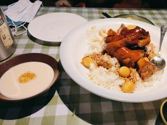 -五百斤·20年正宗川菜·猛火现炒(鲁东大学店)