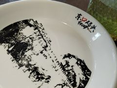 -东口码头·烧鸽子·鱼头泡饼·地方菜(金鹰悦城店)