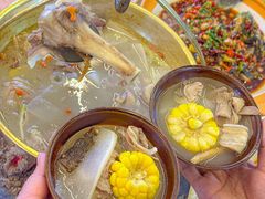 -江湖亮亮蒸虾大排档烤全羊清真(武汉总店)