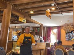 -隔壁老王·家常云南菜(花巷店)