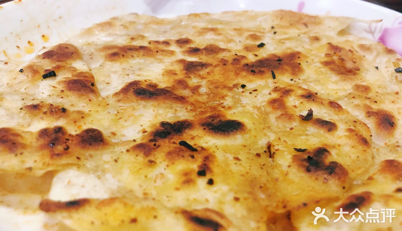 葱蒜末倒油爆香，只用这个油，淋在辣椒面上