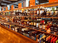 零售区-COMMUNE幻师(上邦百汇城店)