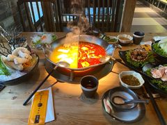 台式麻辣锅-湊湊火锅·茶憩(杭州湖滨银泰in77店)