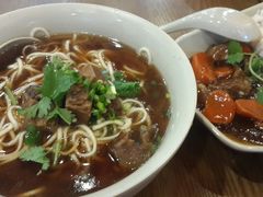 -李先生牛肉面大王(上海站南广场店)