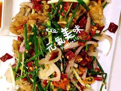 -虾弄弄海派小龙虾·牛羊蝎子火锅