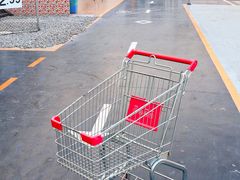 -广州白马服装市场