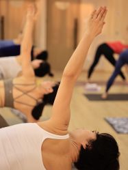 -酉嘉瑜伽YO+YOGA