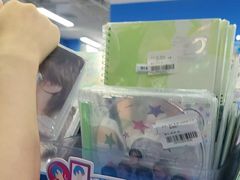 -Love Star追星馆(上海大悦城店)