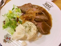 -皇冠自酿啤酒坊(中国红街5号楼店)