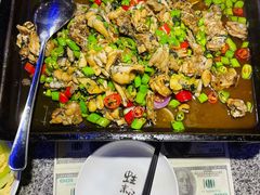 炭烧牛蛙平锅紫苏味-蘭奢雅集·江浙菜(青山江滩店)