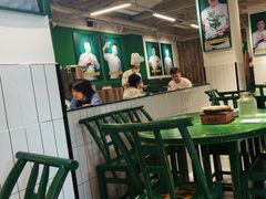 -费大厨辣椒炒肉(太平老街店)