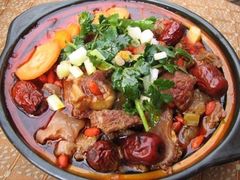 筋头巴脑牛肉锅-春饼家常菜(百子湾店)