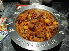 -胖哥俩肉蟹煲(长沙高铁吾悦广场店)