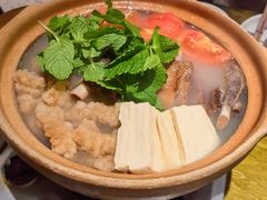 丽江腊排骨锅-一坐一忘云南菜(卓悦中心)