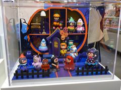 -泡泡玛特POPMART(上海环球港店)