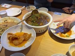 -关东小磨东北菜(上海长风大悦城店)