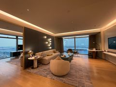 -深圳国际会展中心希尔顿酒店(前海华发冰雪世界店)