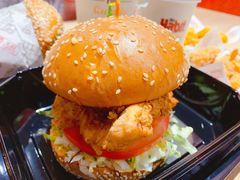 -The Habit Burger Grill 哈比特汉堡(复兴soho店)