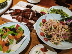 -老滇山寨•云南特色菜•地方菜•民族风情歌舞表演(金碧店)