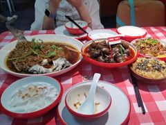 -老闵田螺馆·南昌市井菜·特色小吃(总店)