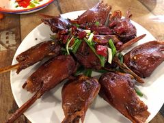 鸭头-冶建镜子·老南昌大排档·江西虾王(总店)