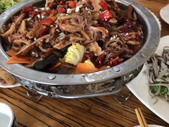 -溢心园香河肉饼总店