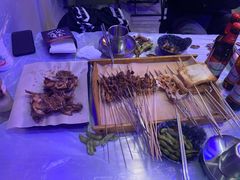 -夜火烤摊·东北烧烤酒场·老杨小黄鱼