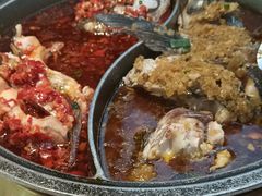 -阿瓦山寨·湘菜现炒·剁椒鱼头王(咸阳总店)