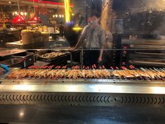 -四海一家自助餐(益田假日广场店)