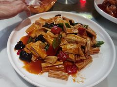 -后卫寨猫耳朵(凤城三路店)