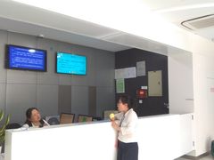 -包玉刚游泳场(黄龙恒励大厦店)