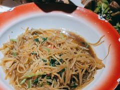 -平娃三宝烧烤·面食(南小街店)