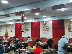 大堂-朴小妹人参鸡汤火锅(长白山万达店)