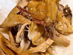 -头上红煨盐鸡·非遗院子餐厅