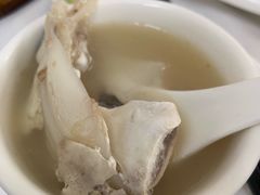 川芎白芷浸鱼头-文记壹心鸡(宝华路店)