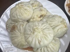 -小胖包子王(光明楼店)