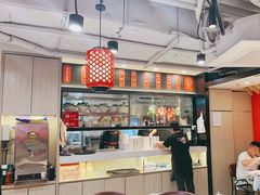-八合里牛肉火锅(上海世茂广场店)